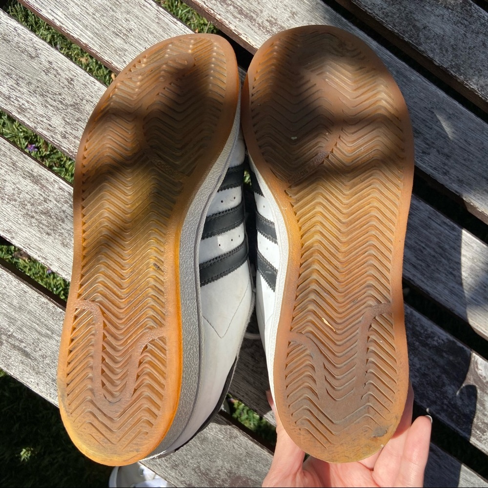 Adidas kids superstar shoes - Picture 2 of 5